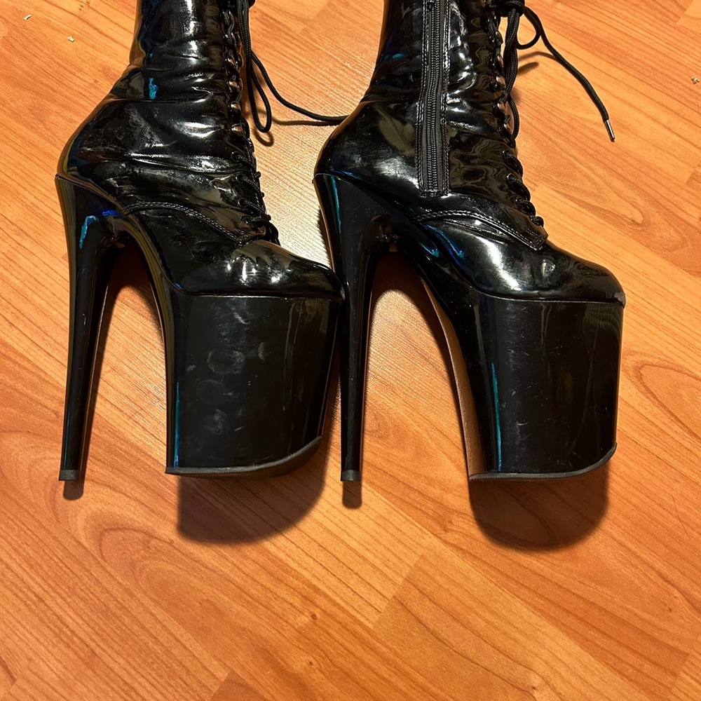 *NOT FOR SALE— I’m searching for a pair like these ones but with a 10 inch heel